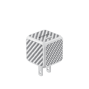 30W USB C GaNチャージャーと柔軟な編み込みC to Cケーブル