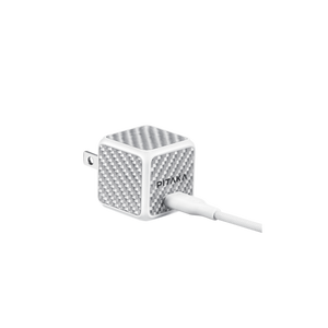 30W USB C GaNチャージャーと柔軟な編み込みC to Cケーブル