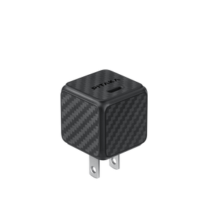 30W USB C GaNチャージャーと柔軟な編み込みC to Cケーブル