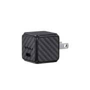 30W USB C GaNチャージャーと柔軟な編み込みC to Cケーブル