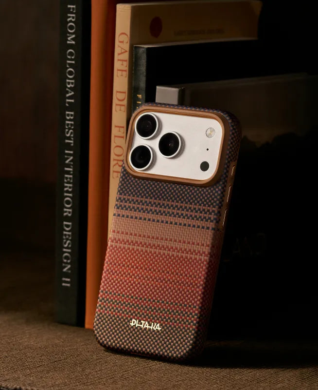堅牢でエレガント ― Summa Case iPhone 18 - 1