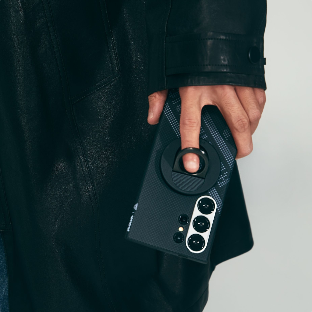 PITAKA × Re-TROS 浮織ケース