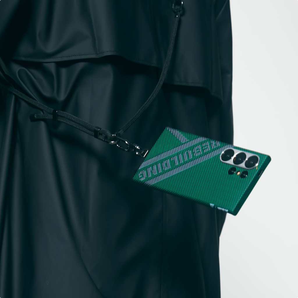 PITAKA × Re-TROS 浮織ケース