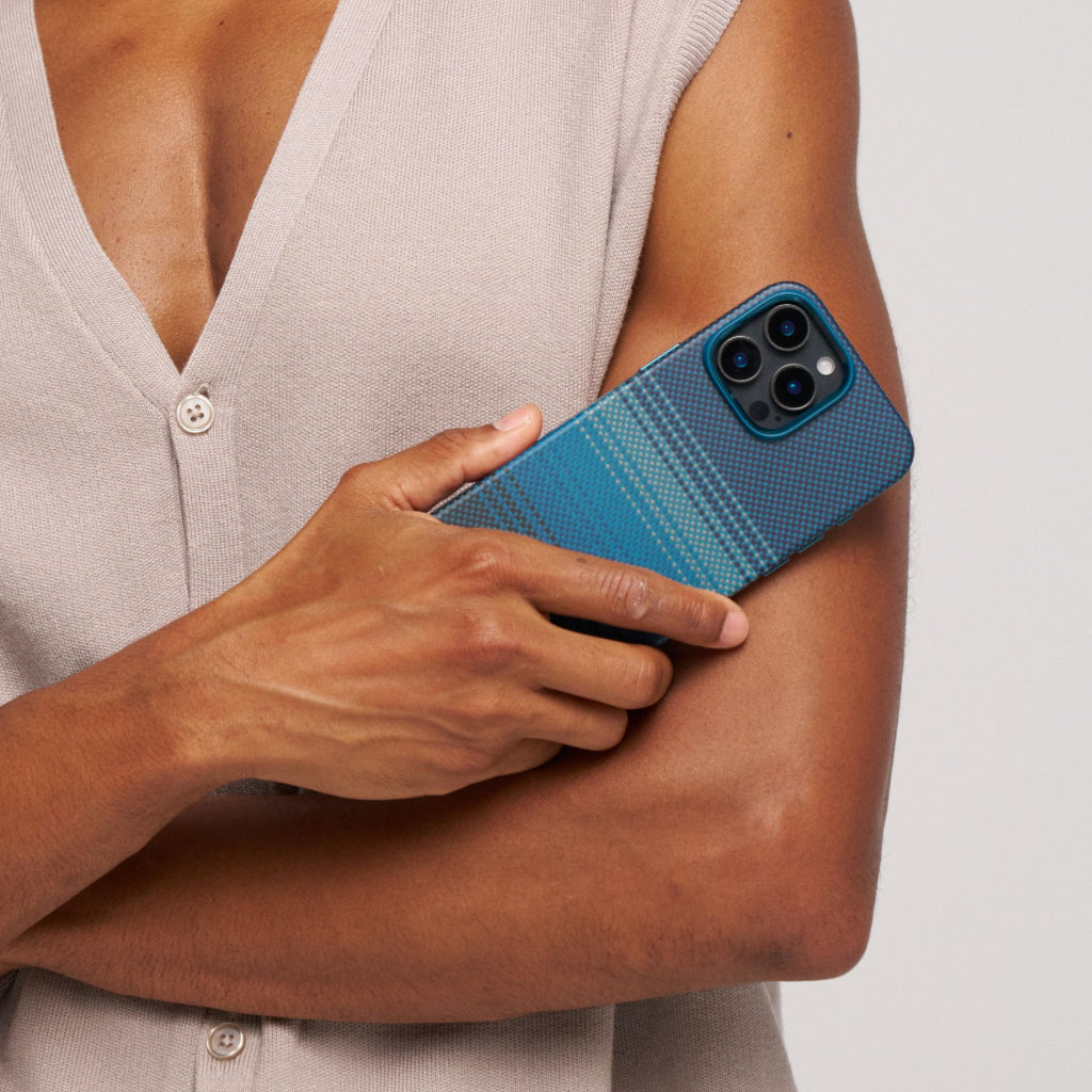 iPhone 16シリーズ用 軍用グレード保護ケース