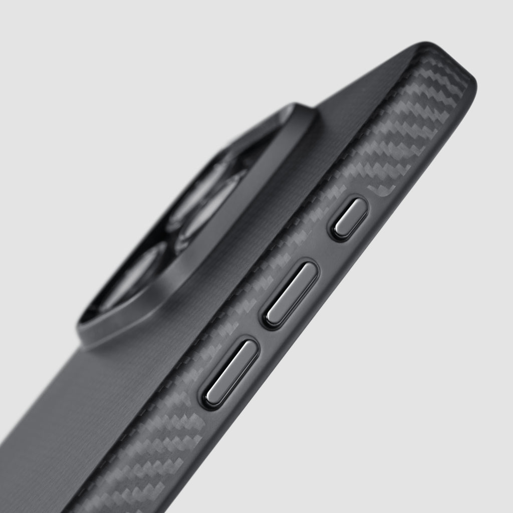 iPhone 16シリーズ用 軍用グレード保護ケース