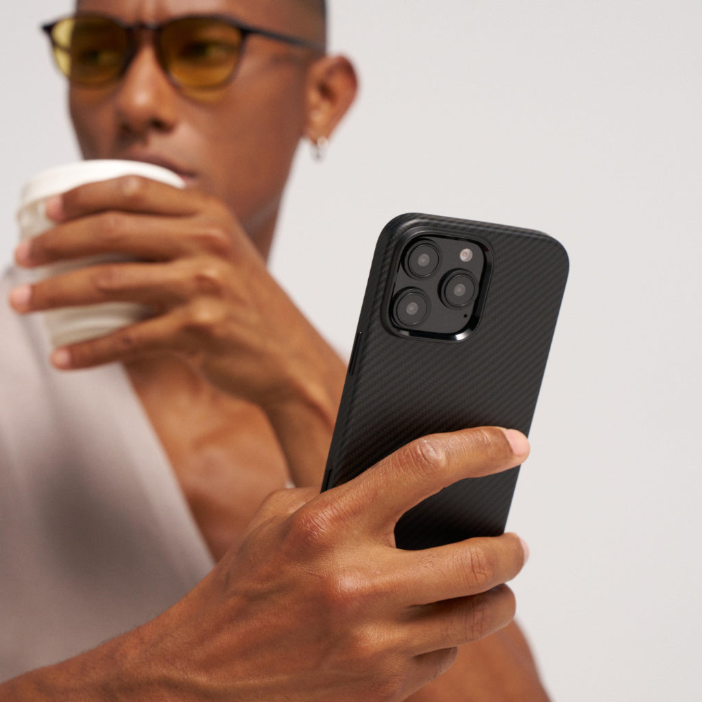 iPhone 16シリーズ用 軍用グレード保護ケース