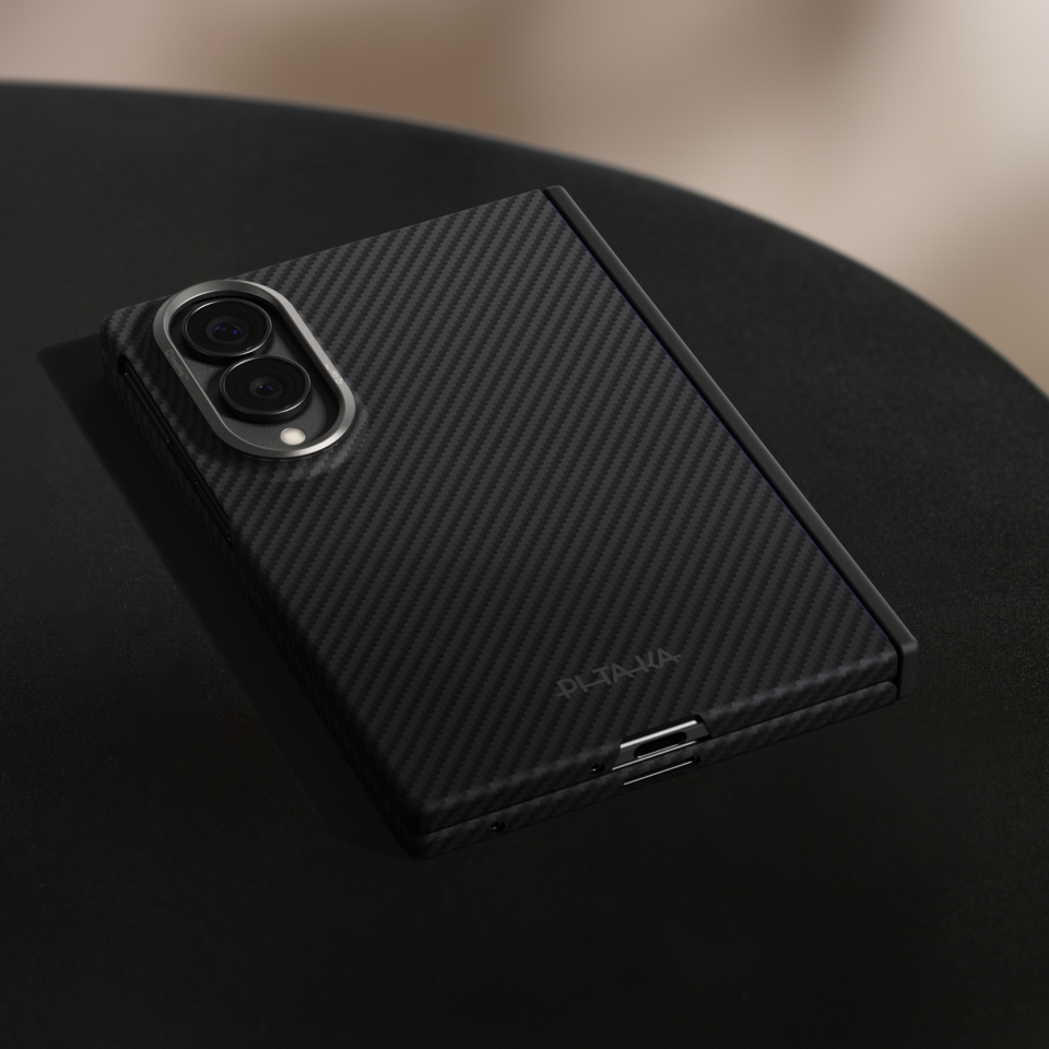 Samsung Galaxy Z Fold8 / Flip8 用 MagSafeケース｜PITAKA