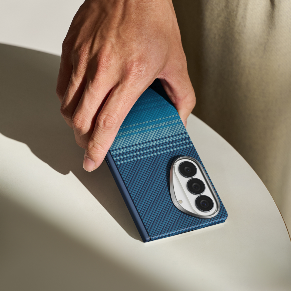 Samsung Galaxy Z Fold8 / Flip8 用 MagSafeケース｜PITAKA