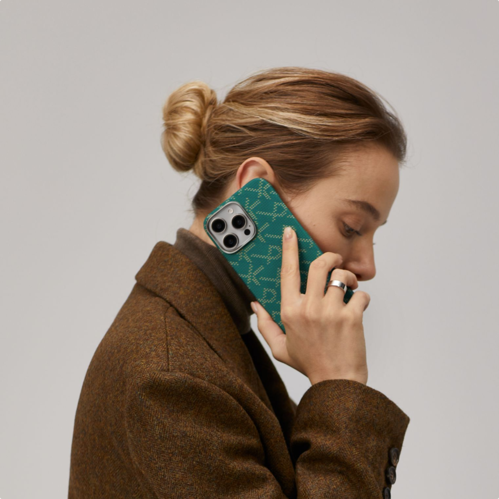 PITAKA 9周年記念 モノグラム 浮織ケース