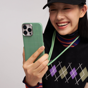 iPhone 16シリーズ用 極薄ケース