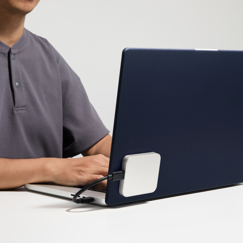 PITAKA アラミド繊維マグネット式ノートPCケース