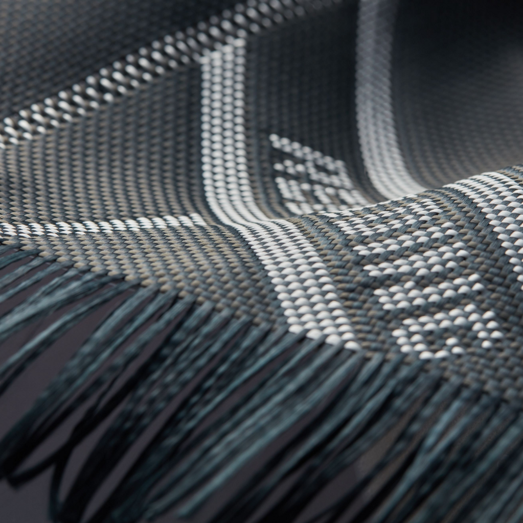 PITAKA × Re-TROS 浮織ケース