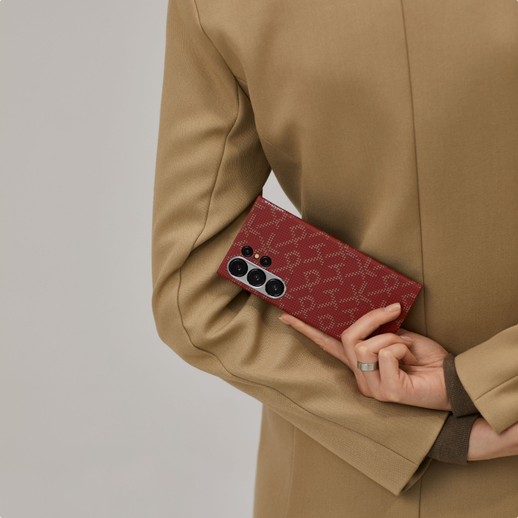 PITAKA 9周年記念 モノグラム 浮織ケース