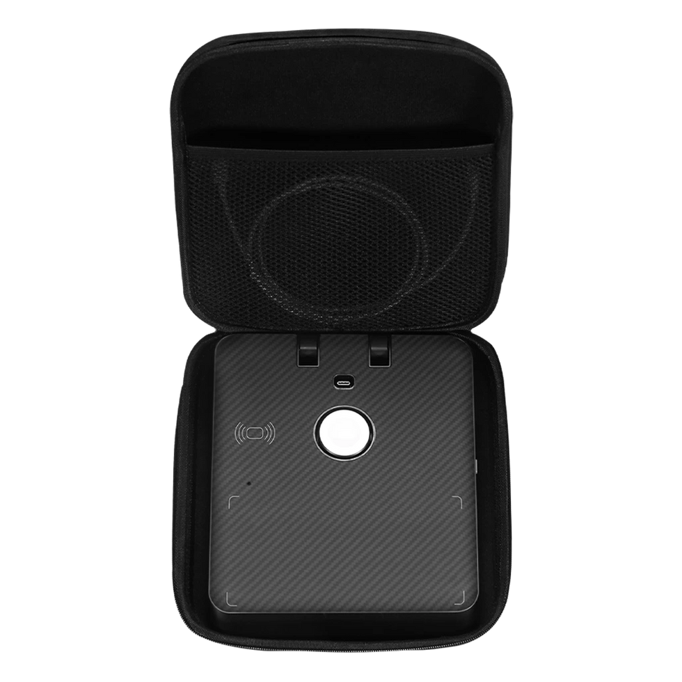 Air Omni 6-in-1充電ステーション