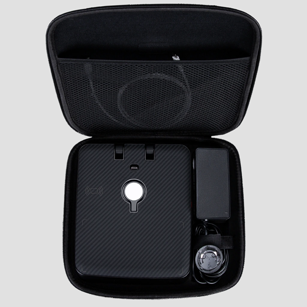 Air Omni 6-in-1充電ステーション