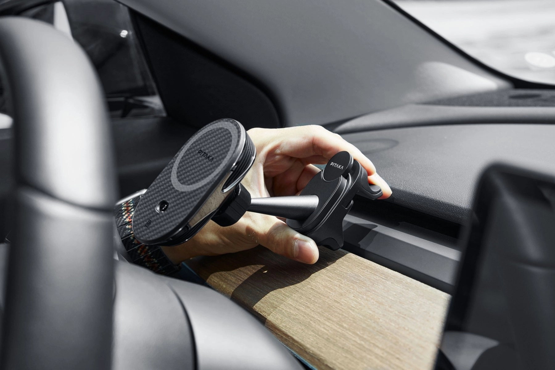 PITAKA-MagEZ Car Mount Pro 2 – PITAKA Japan