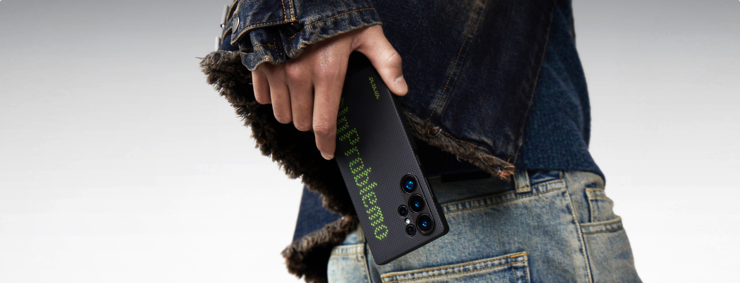 PITAKA × Aries コラボ ルミナスケース