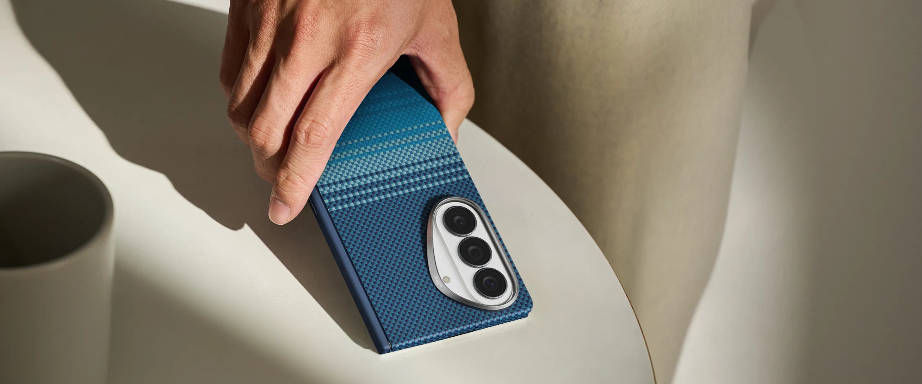 Samsung Galaxy Z Fold8 / Flip8 用 MagSafeケース｜PITAKA - 2