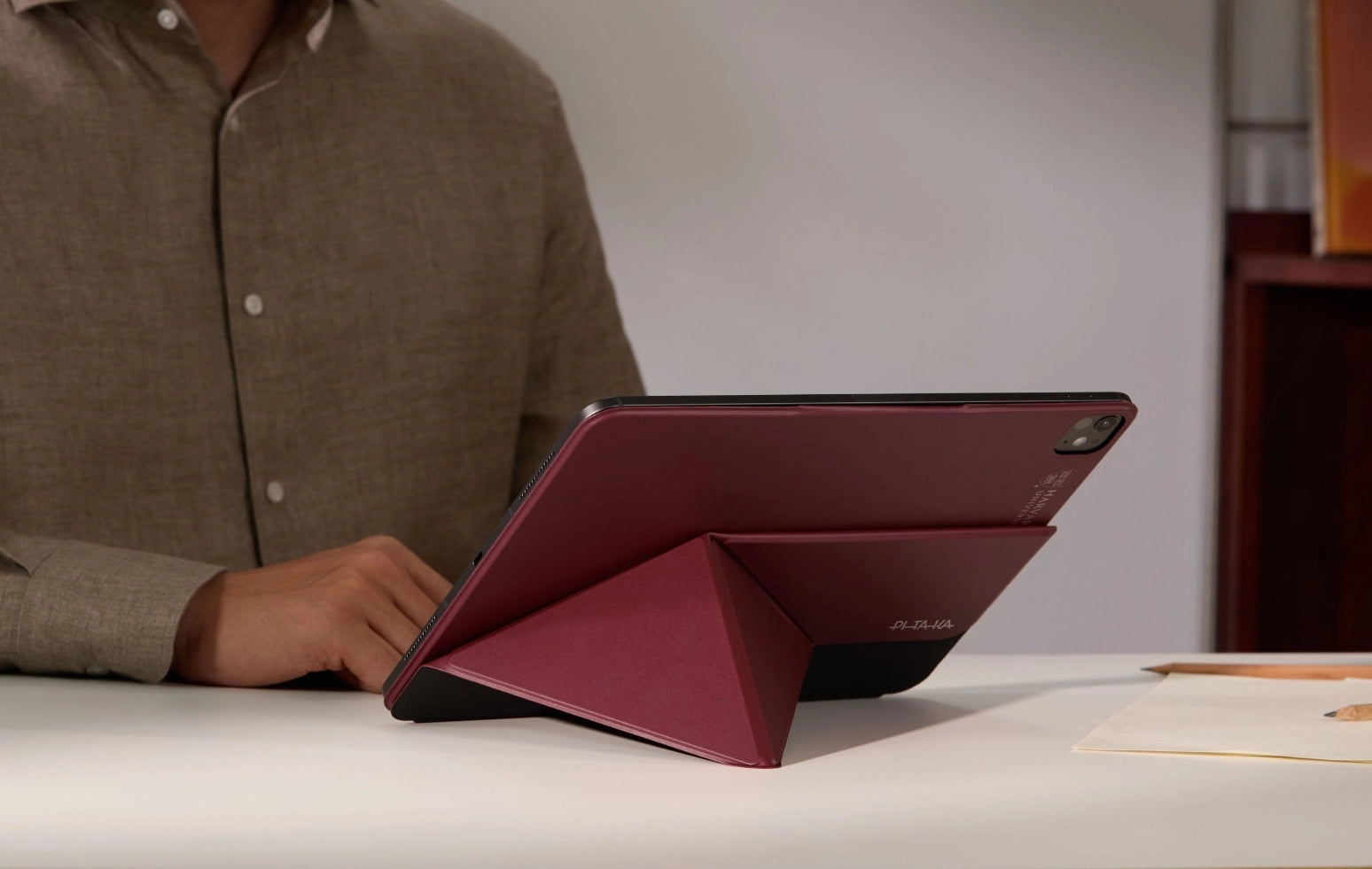 Folio 3 for iPad Pro & iPad Air & iPad mini - ビデオ通話