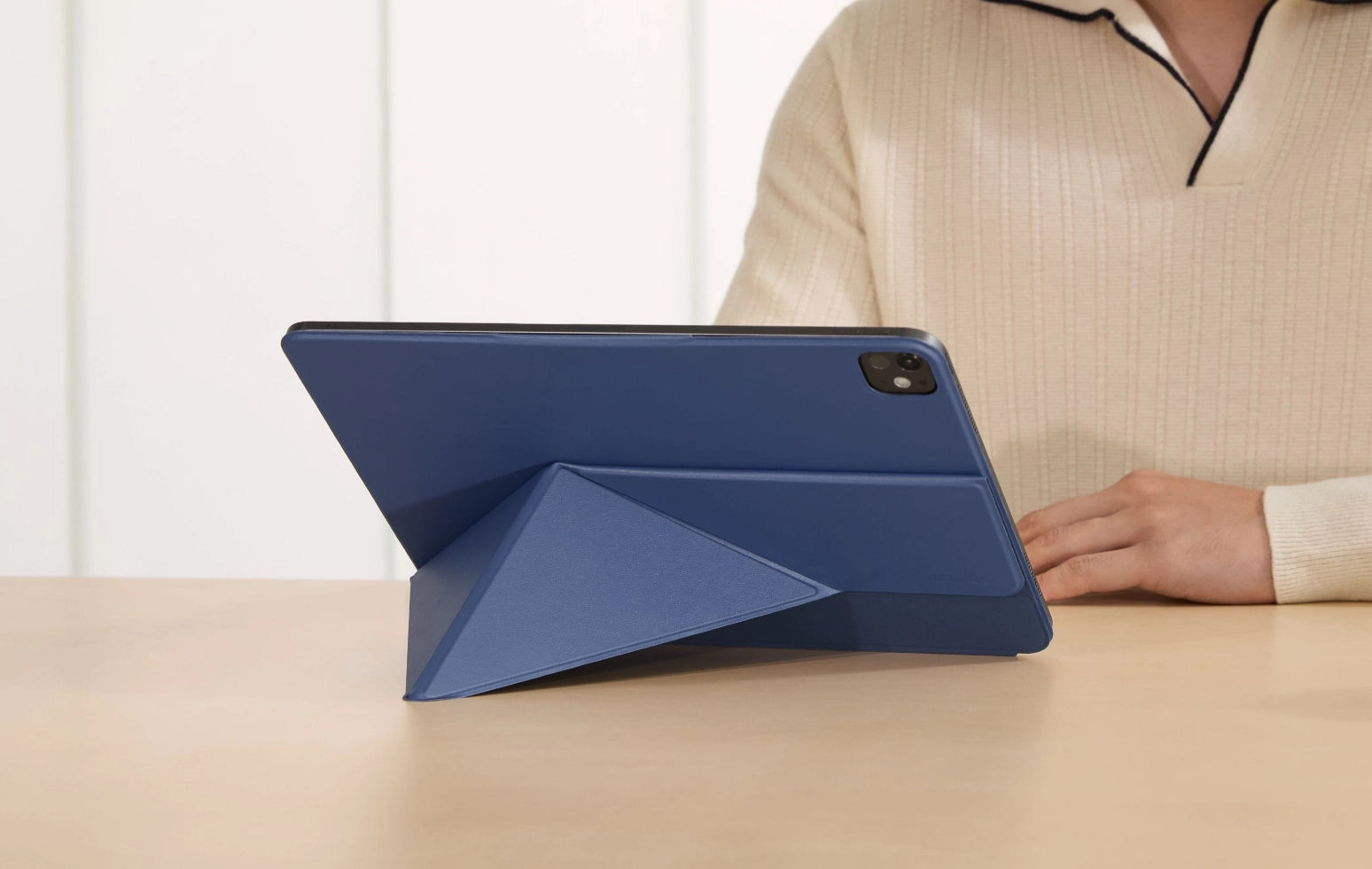 Folio 3 for iPad Pro & iPad Air & iPad mini - ビデオ通話