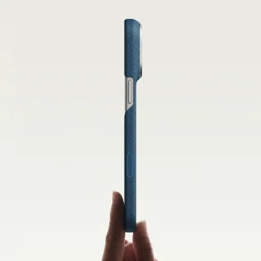 紙のように薄く、羽のように軽い ― Argyle Edge Case iPhone 18 - 1