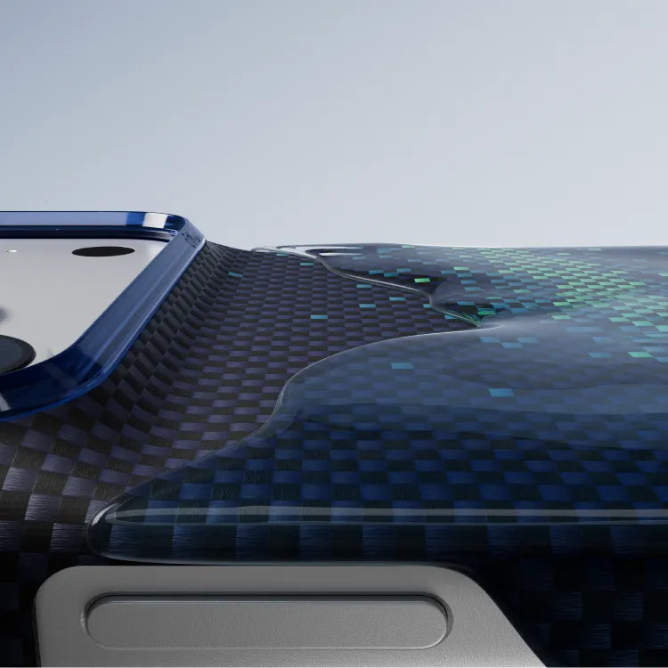 Monolith Resin™ ― Edge Case iPhone 18 - 1