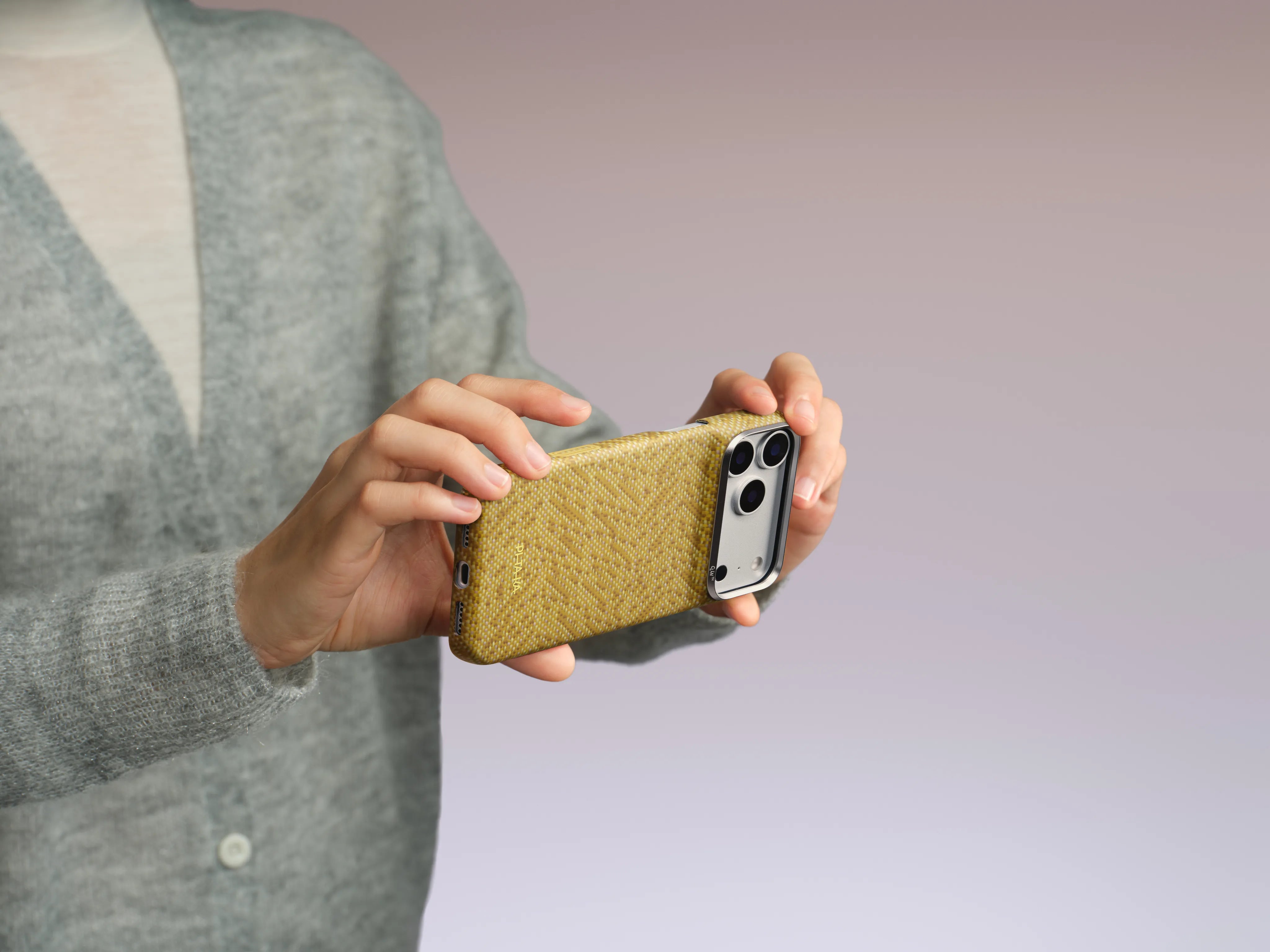 PitaTap™ ― Edge Case iPhone 18 - 1