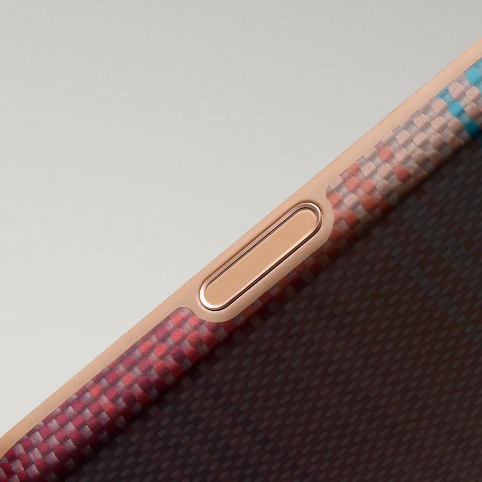 シームレスな静電容量式ボタン ― Summa Case iPhone 18 - 1