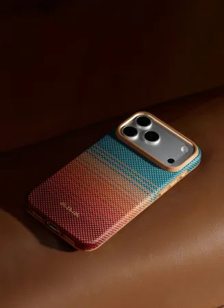 堅牢でエレガント ― Summa Case iPhone 18 - 1