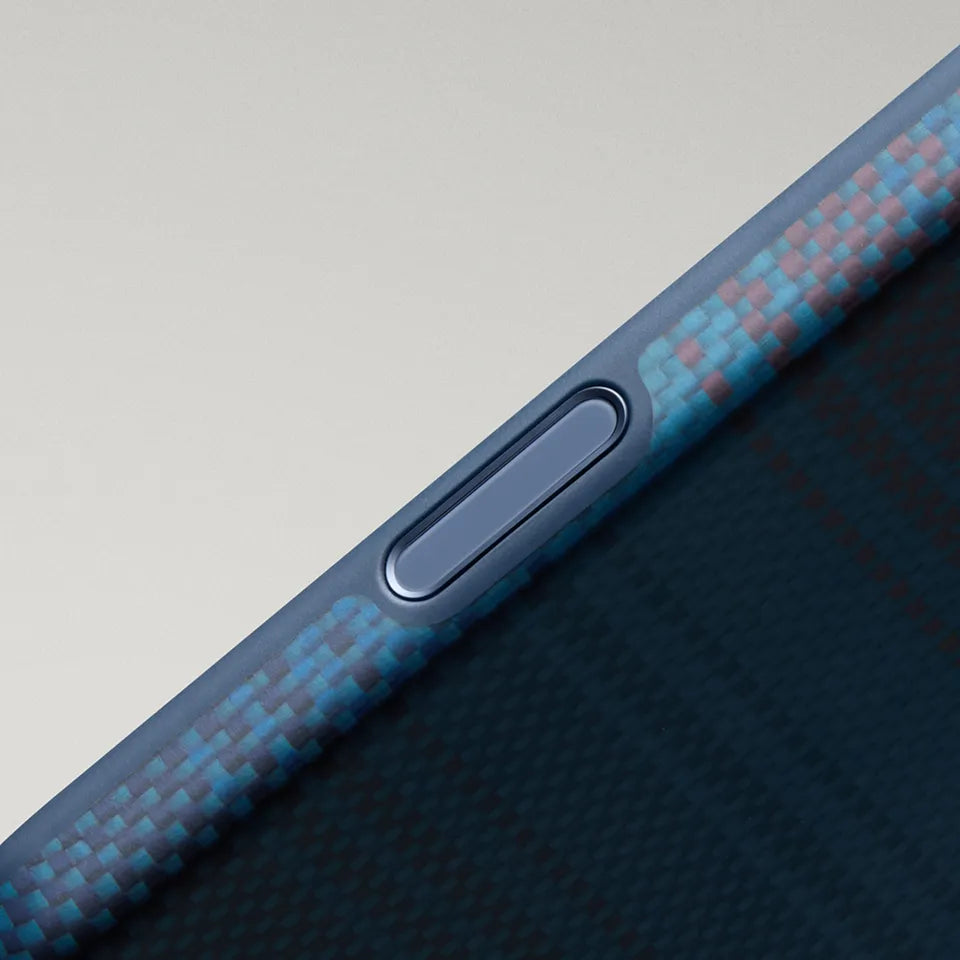 シームレスな静電容量式ボタン ― Summa Case iPhone 18 - 1