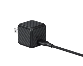 30WチャージャーとC to Cケーブル