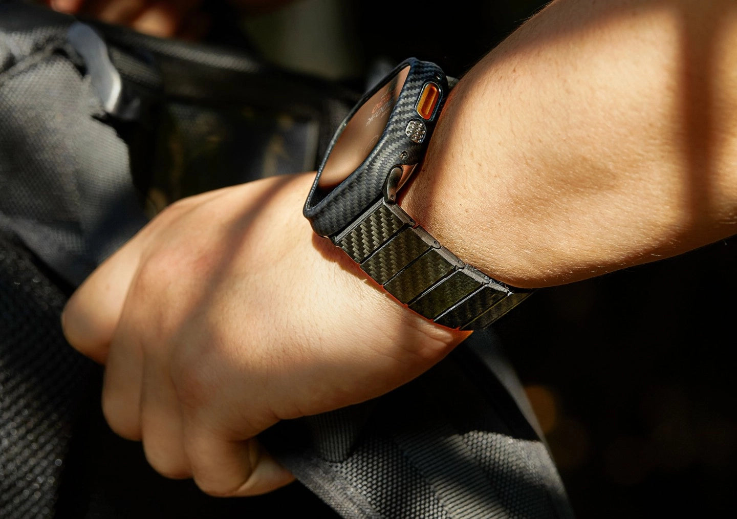 Apple Watch バンド用カーボンファイバーバンド - PITAKA Apple Watch バンド用カーボンファイバーバンド - PITAKA