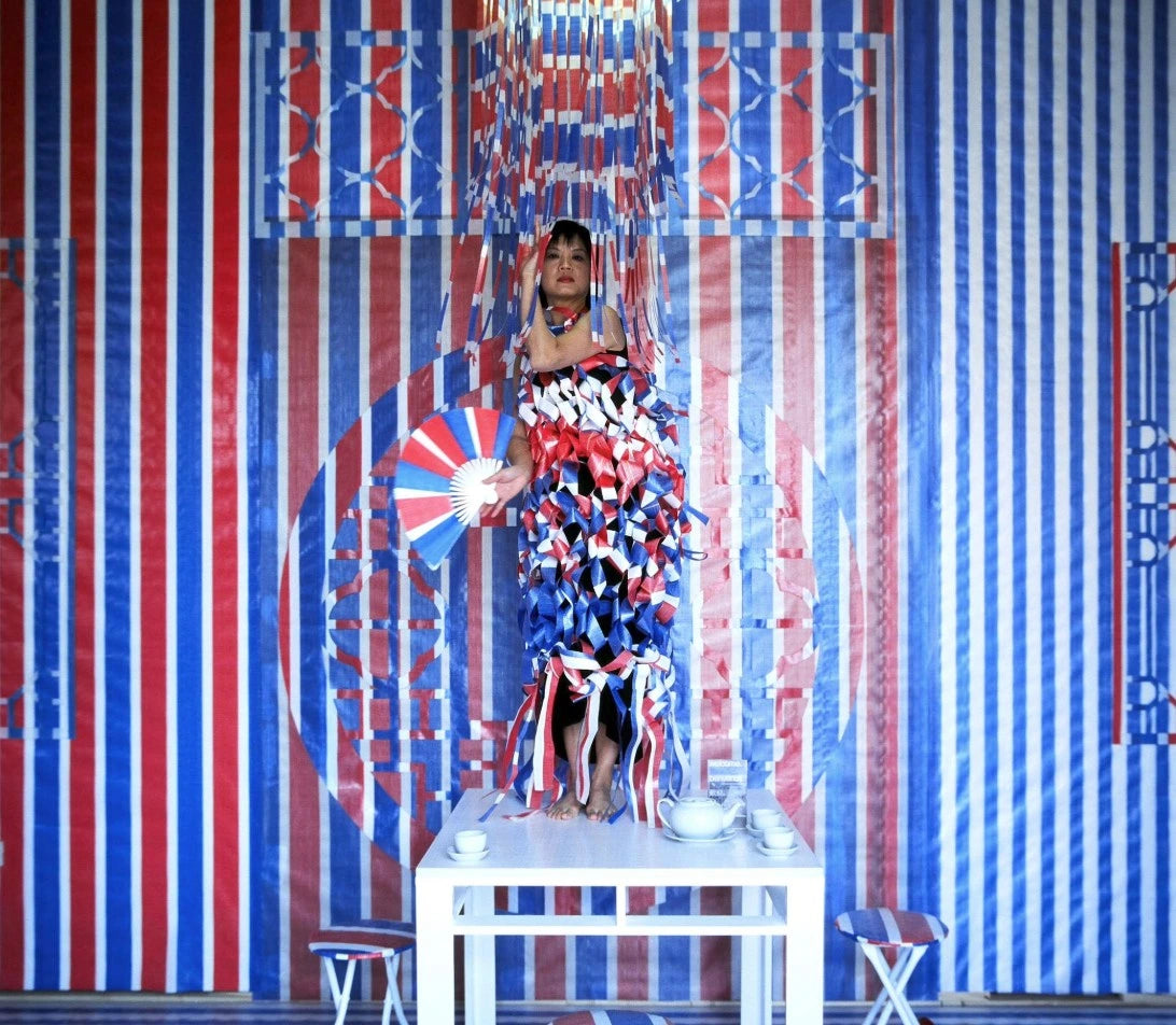 Weaving+ | red-white-blue MagEZ Case 4 for iPhone 15 Series